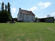 City / village house Montvicq